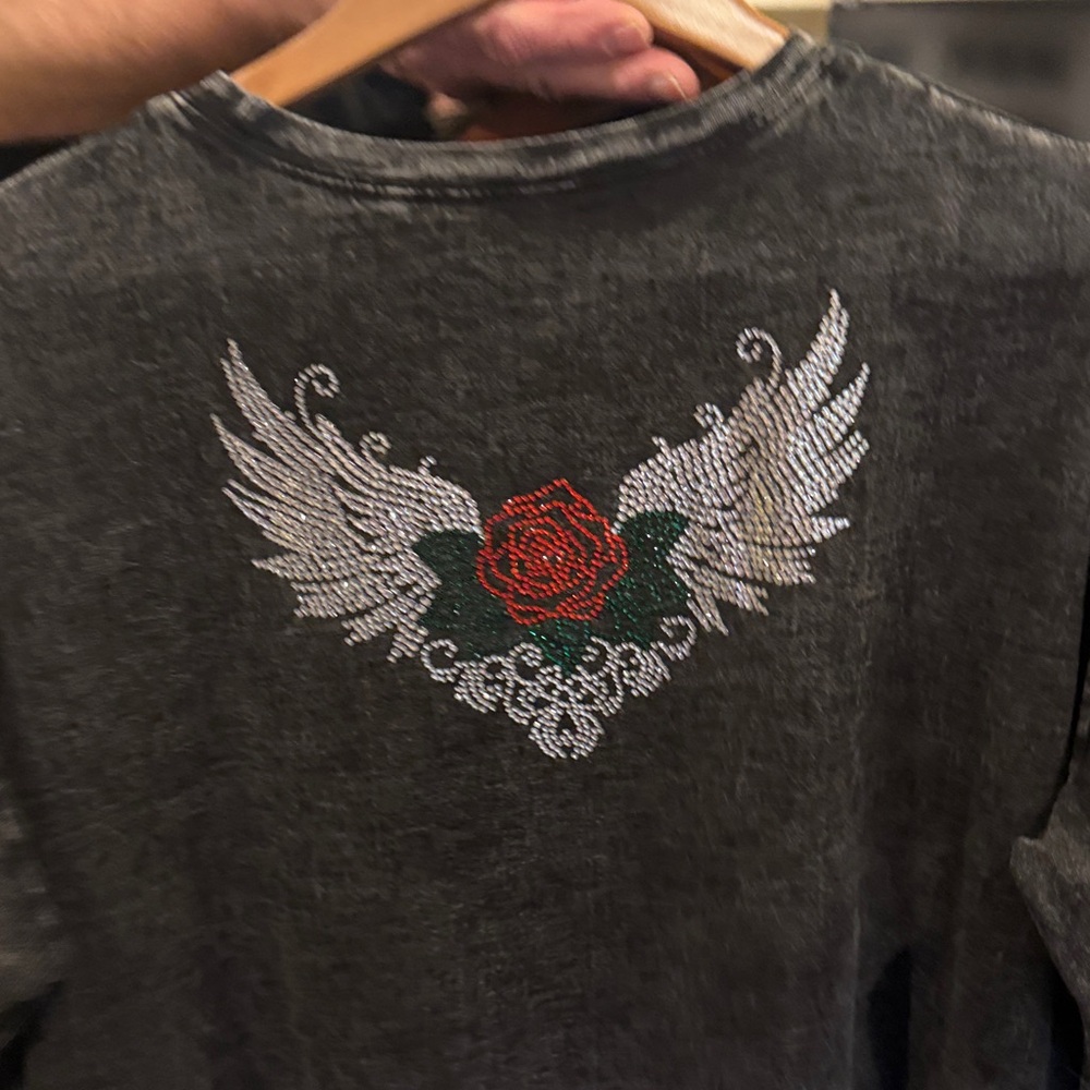 Rock and roll T shirt, Dual sided Custom crystals design . Women’s XL.